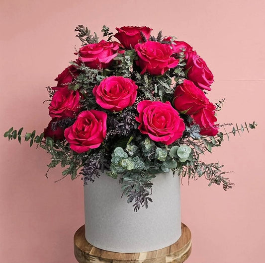 Rose hatbox